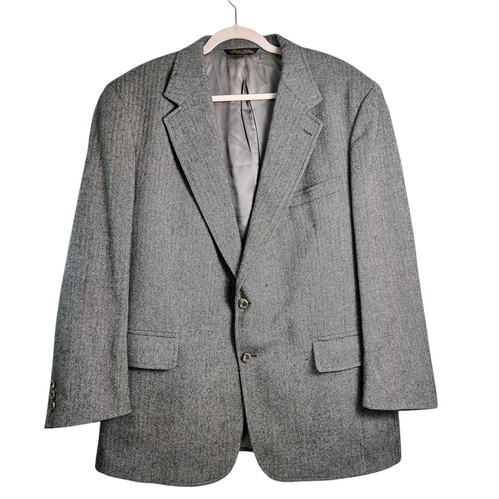 Vintage Brooks Brothers 46R Gray Herringbone Wool Blazer Sport Coat USA Menswear